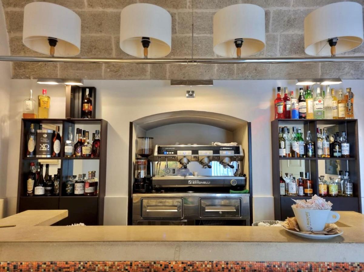 Hotel Saraceno Al Faro Taranto Kültér fotó