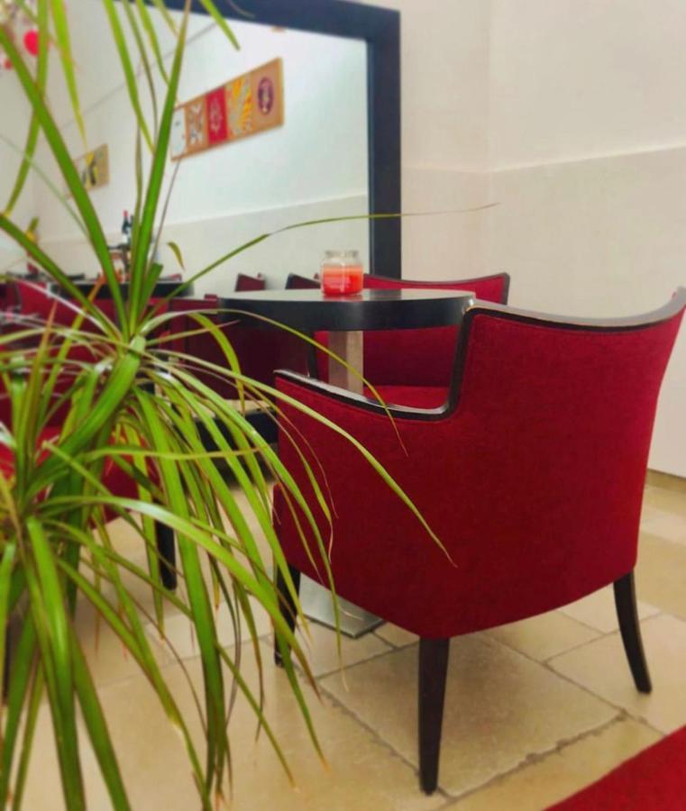 Hotel Saraceno Al Faro Taranto Kültér fotó