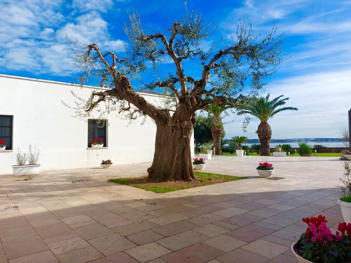 Hotel Saraceno Al Faro Taranto Kültér fotó