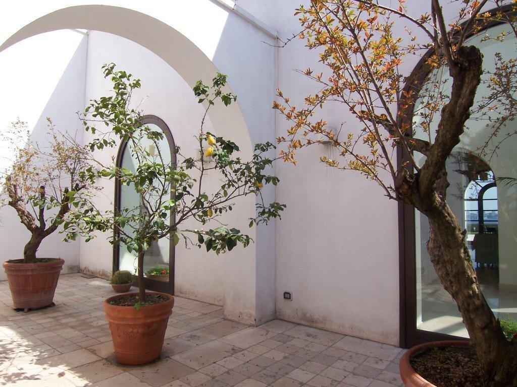 Hotel Saraceno Al Faro Taranto Kültér fotó