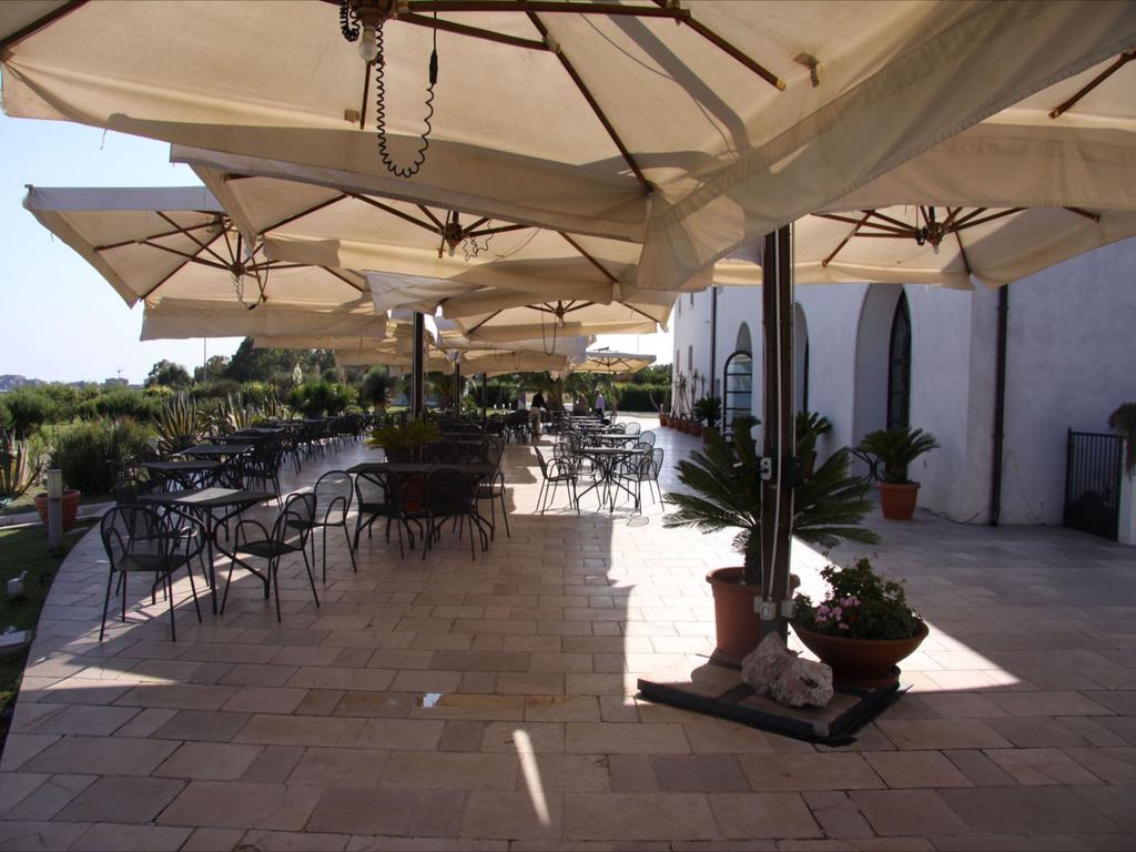 Hotel Saraceno Al Faro Taranto Kültér fotó